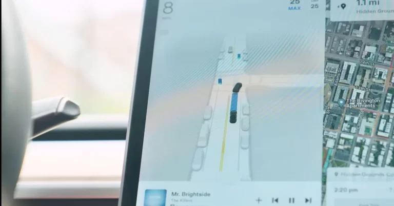 NHTSA Launches Investigation Into Tesla’s Full Self-Driving Risks Amid Crashes