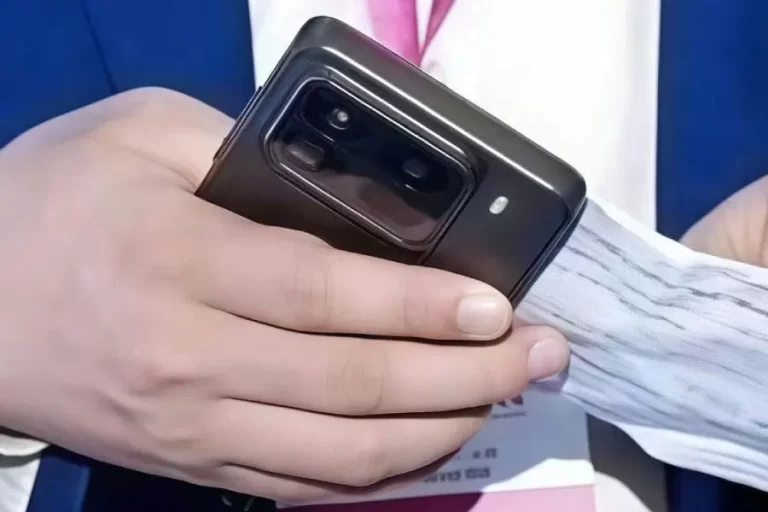 First Real-Life Image Leaked Of Xiaomi 15 Pro With Stunning Features