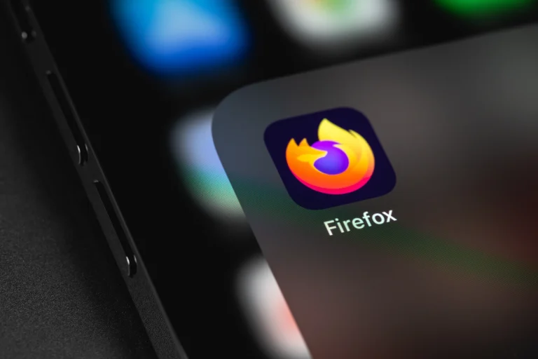 Firefox Takes Bold Steps to Compete in Browser Wars with Default Setting