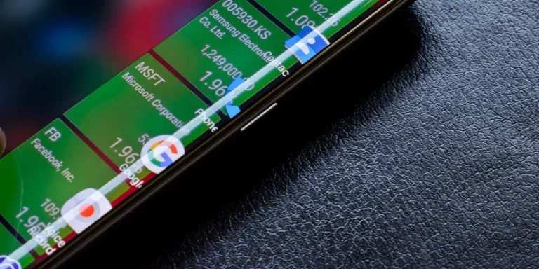 Apple’s Quest for the Ideal iPhone: A Zero-Bezel Design Appears Unlikely